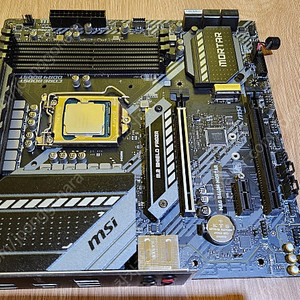 i5 10400f + MSI b460m 박격포 + 써모랩 쿨러 택포17만원