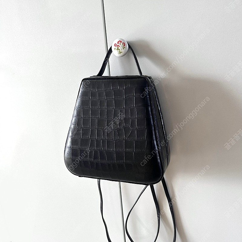 아카이브앱크 쉘틴 백 크로커다일 블랙 Shell teen bag | 조이그라이슨 분크 apc 스탠드오일 쿠론