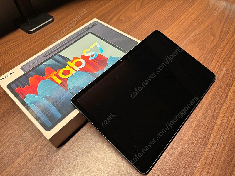 삼성 태블릿 tab s7 SM-T870NZKAKOO 미스틱 블랙 128GB 팝니다