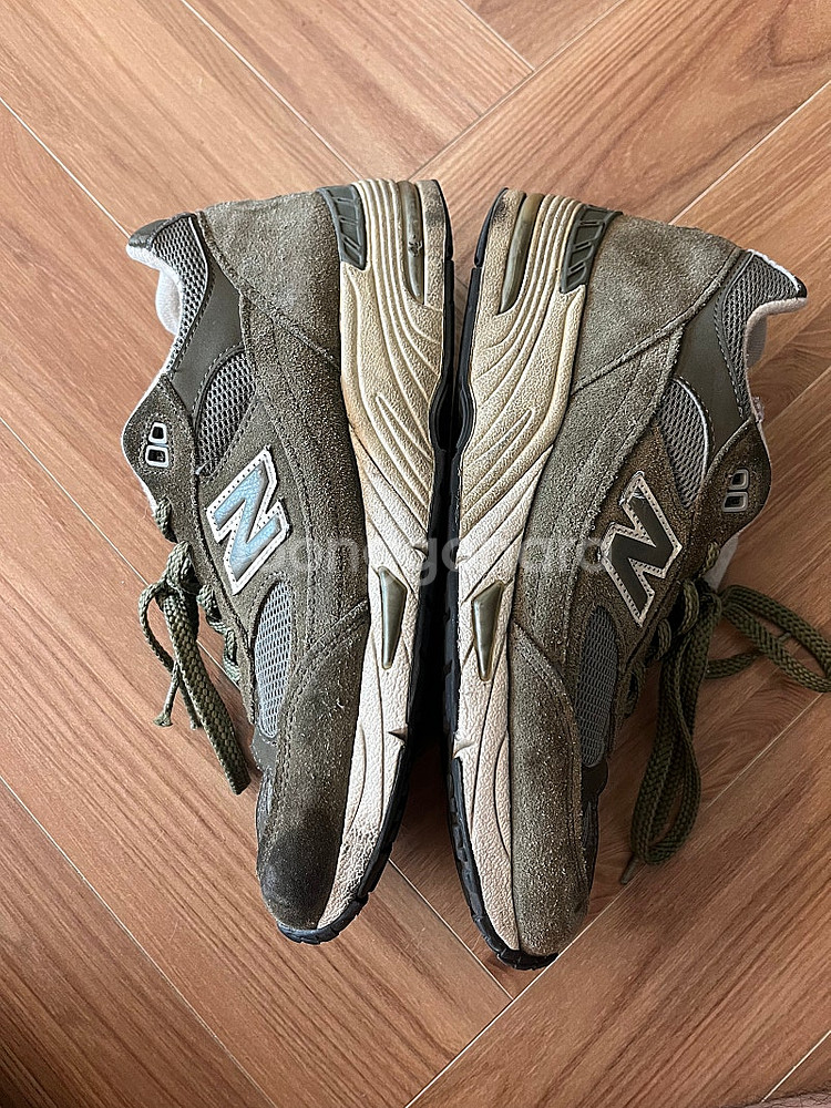 뉴발란스 m991dow 255사이즈 팝니다--2