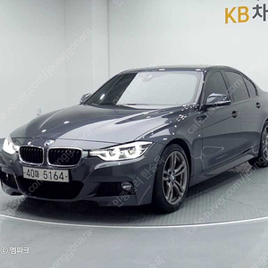 BMW3시리즈 (F30) 320i M 스포츠 (5인승)중고차 할부 리스 카드 저신용자 전액할부 가능합니다