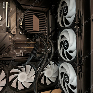 7800x3d rtx 4080 ram 64 512g 완본체 컴퓨터