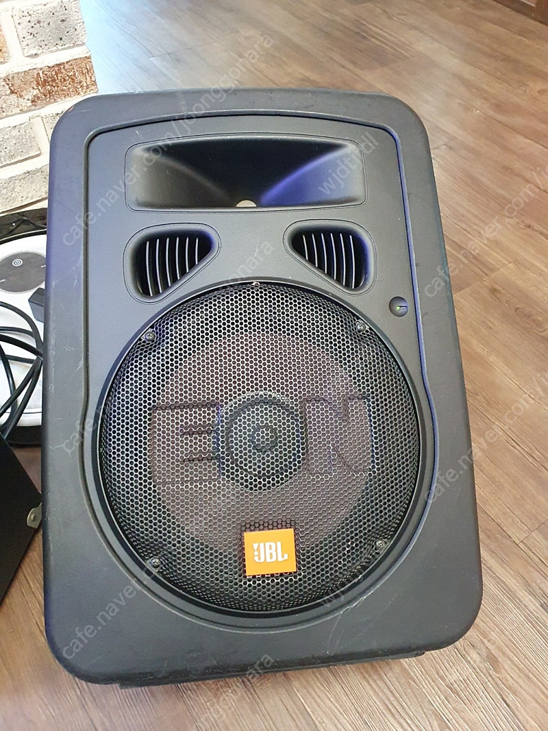 JBL EON 10 G2 1통 팝니다.