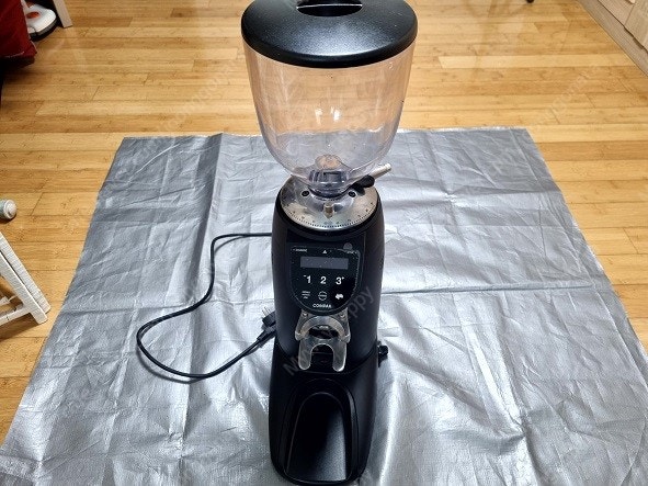 커피 자동그라인더 ( 콤팍 E10 마스터)