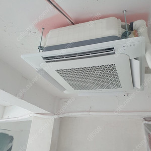 삼성 무풍 시스템에어컨 40평 천장형 냉난방기 냉온풍기 팝니다.