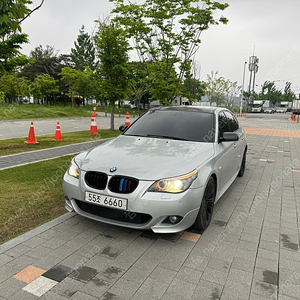 E60 528is 2009년식 급매