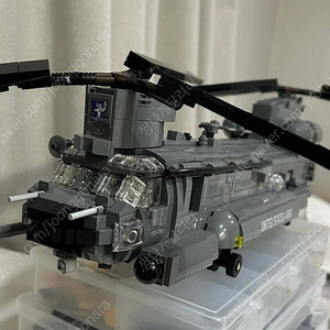 레고 밀리터리 브릭매니아 brickmania 치누크 헬기 복원품 판매