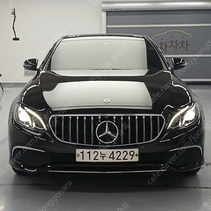 벤츠E-클래스 W213 E250 아방가르드중고차 할부 리스 카드 저신용자 전액할부 가능