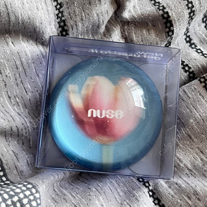 누즈 플라워 문진 새제품