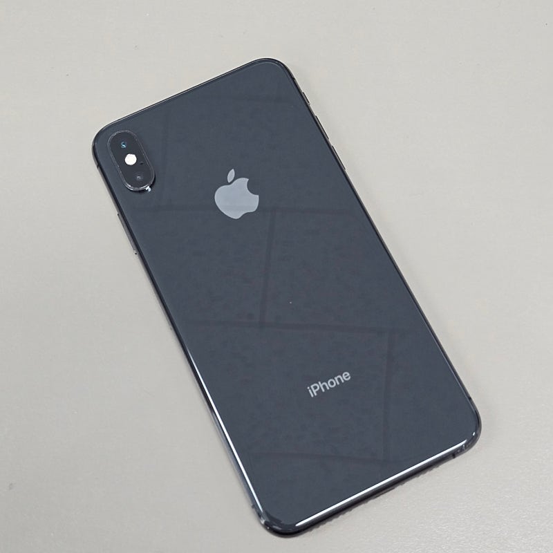 아이폰 XS MAX 블랙색상 256기가 미파손 가성비폰 29만에 판매합니다