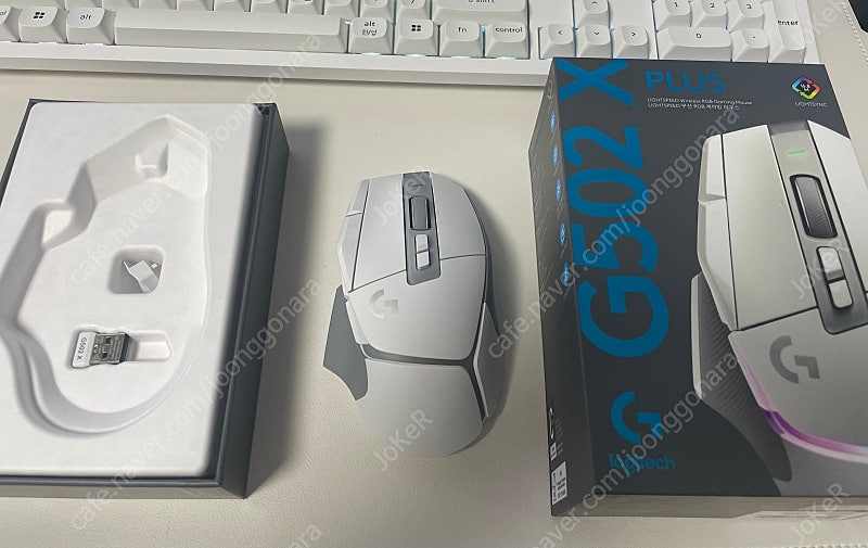 G502 X PLUS 무선 화이트