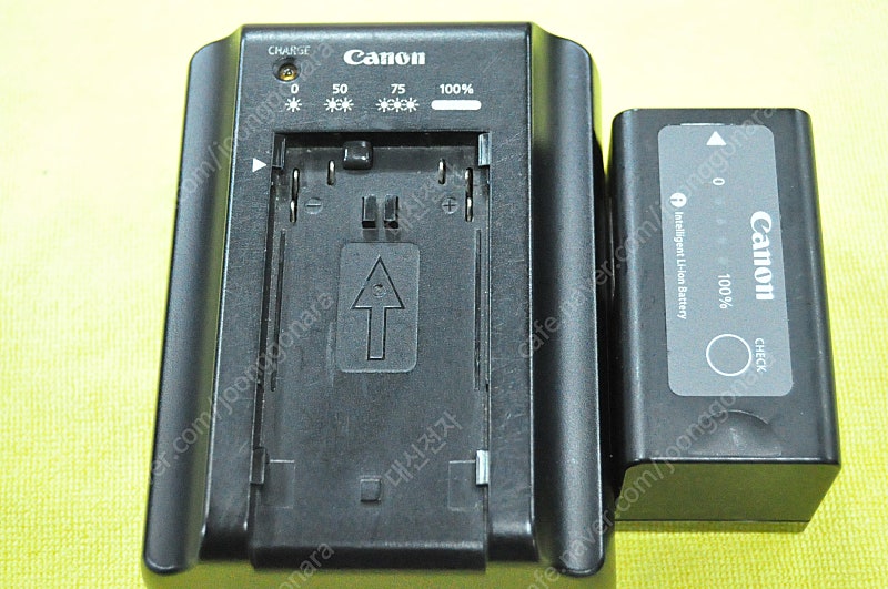 캐논정품배터리BP-970G [XF300 XF200 EOS C100 등사용가능 캐논충전기CA-930팝니다