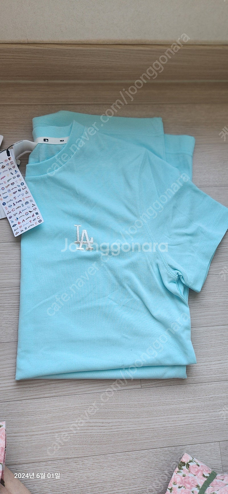 MLB 엠엘비 원피스 새상품 사이즈s--0