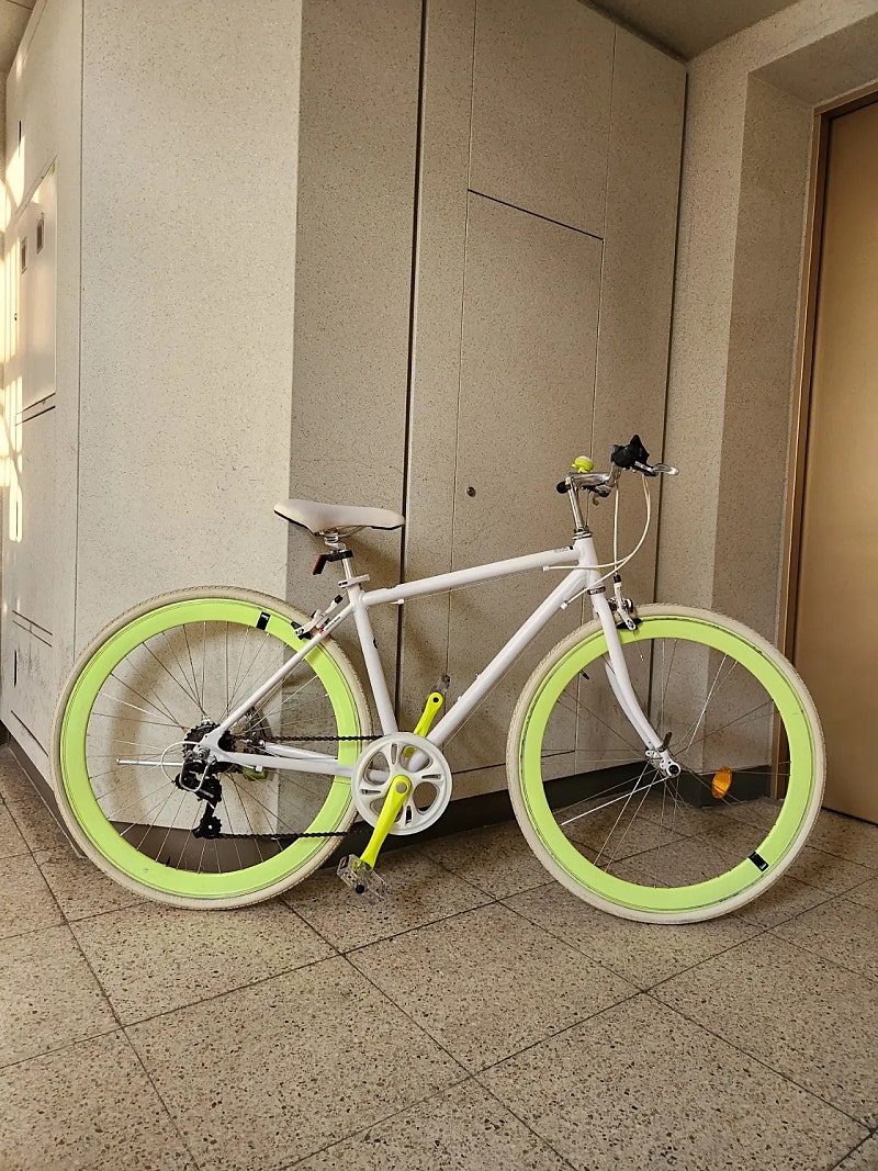 도쿄나인 하이브리드 자전거 팔아요