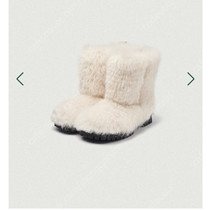 더바넷 ivory eco-fur boots 아이보리 에코 퍼 부츠 230 새상품 판매합니다 !