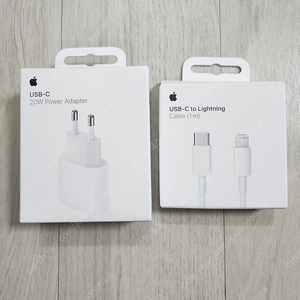 애플정품 고속충전기(20w Power Adapter)