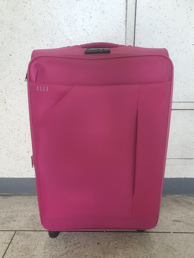 엘르 28인치 캐리어 여행용 가방 수하물용 확장형 초대형 거의 새제품