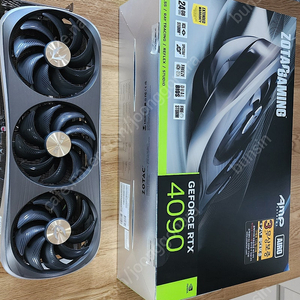 ZOTAC GAMING 지포스 RTX 4090 AMP EXTREME AIRO D6X 24GB 팔아요.