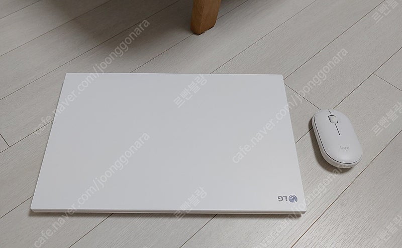 S급 LG 15U40Q LG울트라북(X12), NVME256G+SSD512G, 16G램 정품 윈11(급처분)