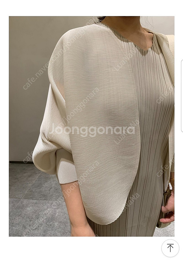 하이퀄 플리츠 가디건 새상품 르베앙 수수룩 이페토 르에...--2