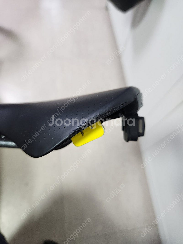 에스웍스 파워 아크 안장 143사이즈 팝니다--3