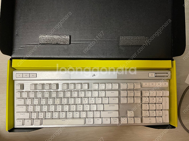 커세어 k70 opx 광적축 화이트--1