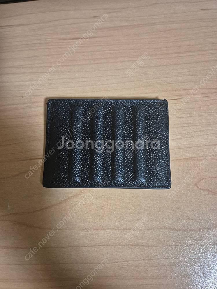 톰브라운 카드지갑 판매합니다.--2