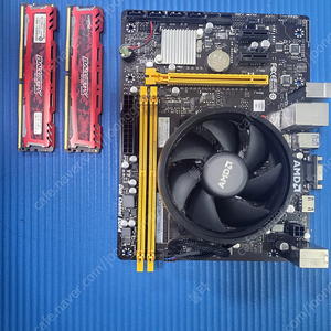 라이젠 3500x, A320mh, DDR4 8g*2 팝니다 11만 (CPU, 메인보드, 램)