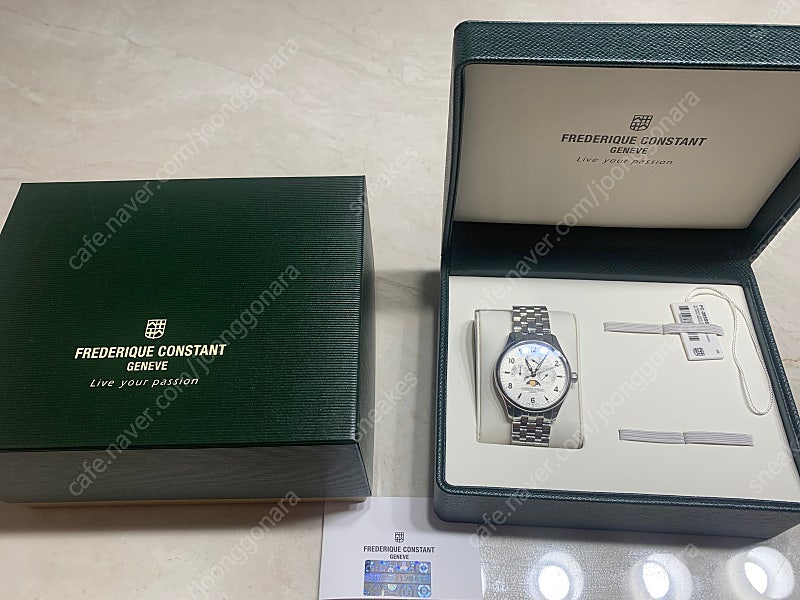 (판매) 남성 시계 (가격 2차 인하) 프레드릭 콘스탄트 (클래식 쿼츠 문페이즈)