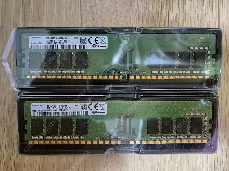 삼성 ddr4 8g x2 16g 팝니다(램케이스)