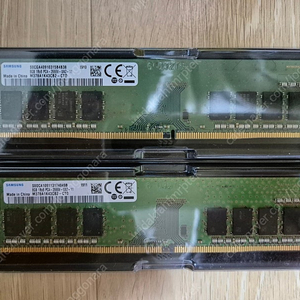 삼성 ddr4 8g x2 16g 팝니다(램케이스)