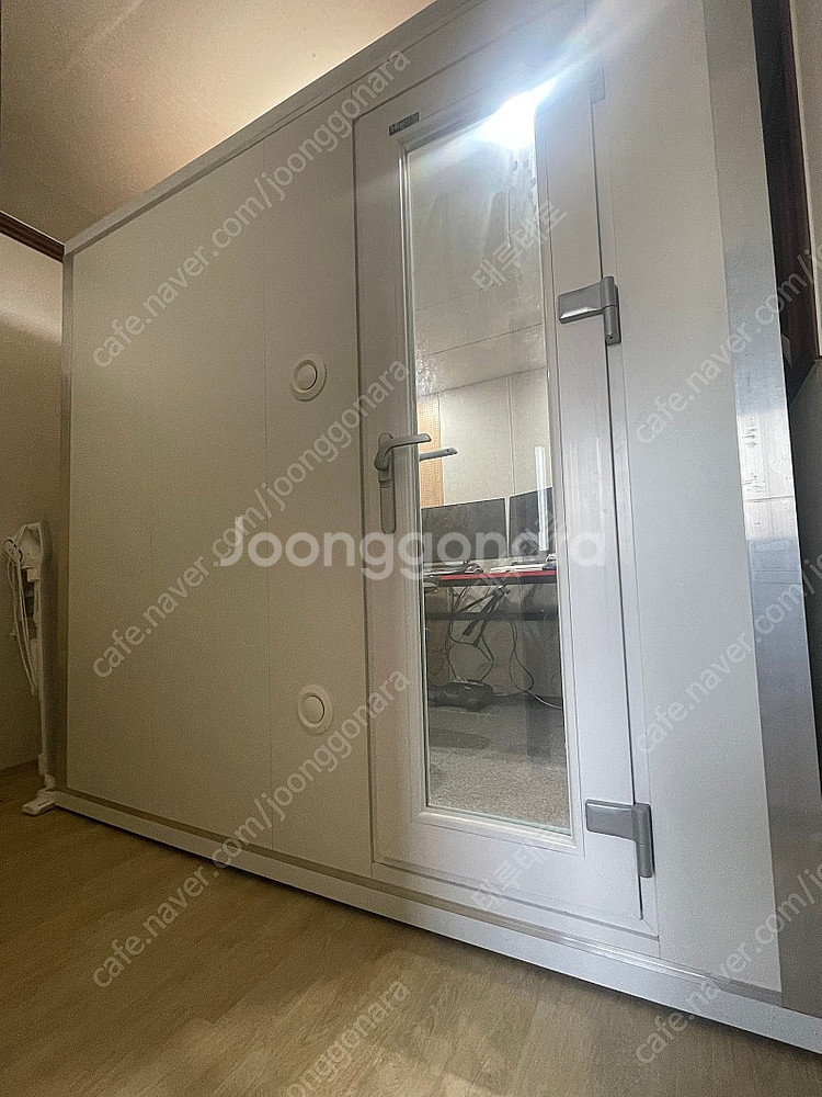 상태 A급 1년 된 대형 방음부스를 반 값에..!(조용...--6