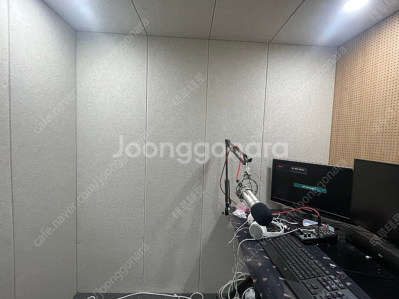 상태 A급 1년 된 대형 방음부스를 반 값에..!(조용...--7