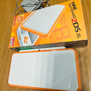 닌텐도 2DS XL 화이트