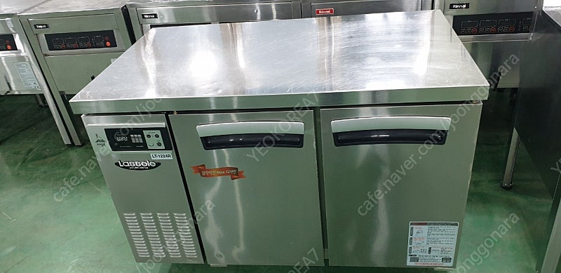 라세르 1200간냉식테이블 냉장고LT-1224R