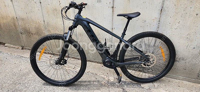 트렉 파워플라이 m사이즈--1