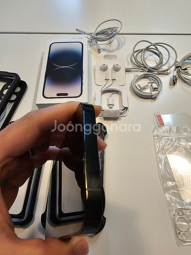 아이폰 14프로 1TB (메모리 1테라) 팝니다 밧데리85퍼센트--5