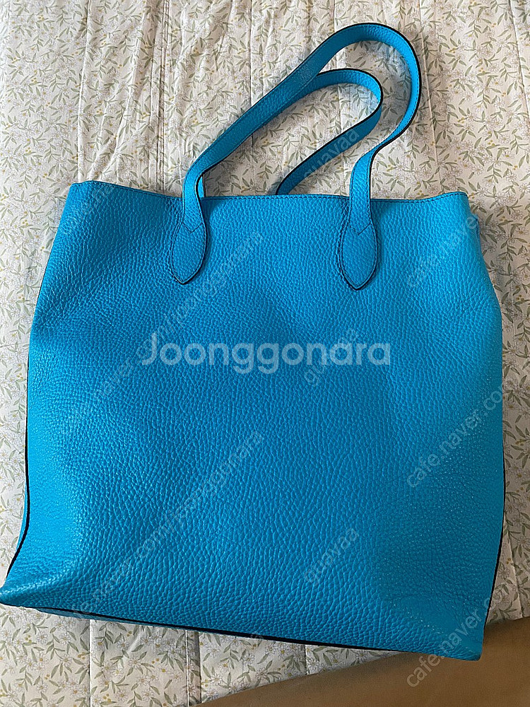 버버리 가죽 숄더 토트백--1