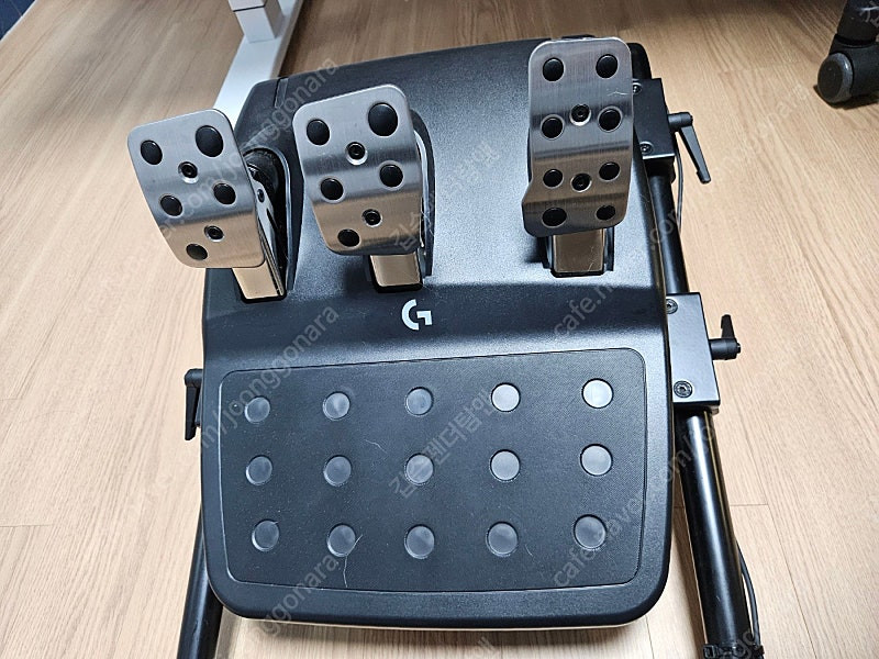 로지텍 G923 레이싱휠+ 쉬프터 + 레이싱 시트 세트--2