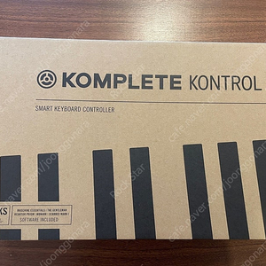 Komplete Kontrol A25 마스터 키보드 새거 팝니다!