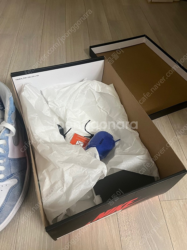 조던1 og 하이퍼로얄 280사이즈--2