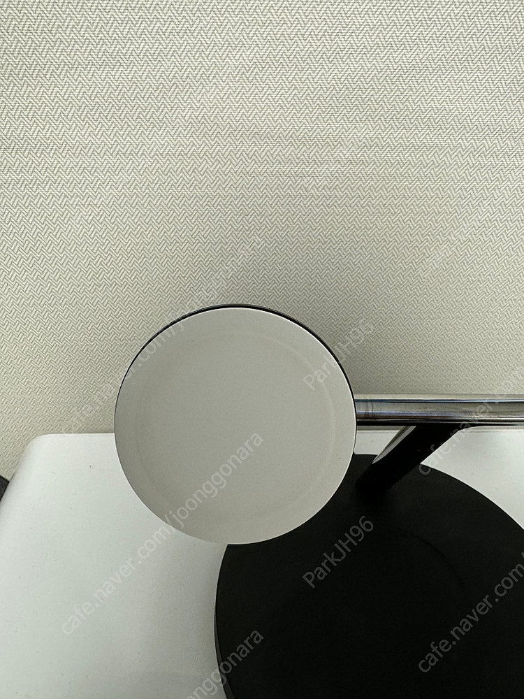 벨킨 3in1 맥세이프 충전기(신형)--1