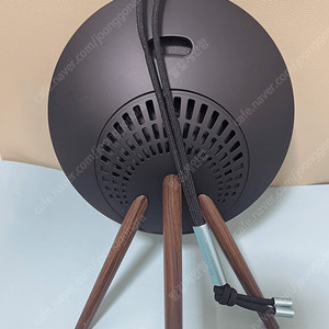 뱅앤올룹슨 a1 진짜이쁜 거치대 팔아요