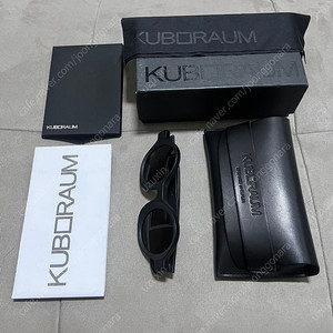 Kuboraum x Julius M5 Sunglasses / 쿠보라움 x 율리우스 M5 선글라스 팝니다.