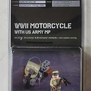 레고 브릭매니아 brickmania WWII Motorcycle with US Army MP 팝니다.
