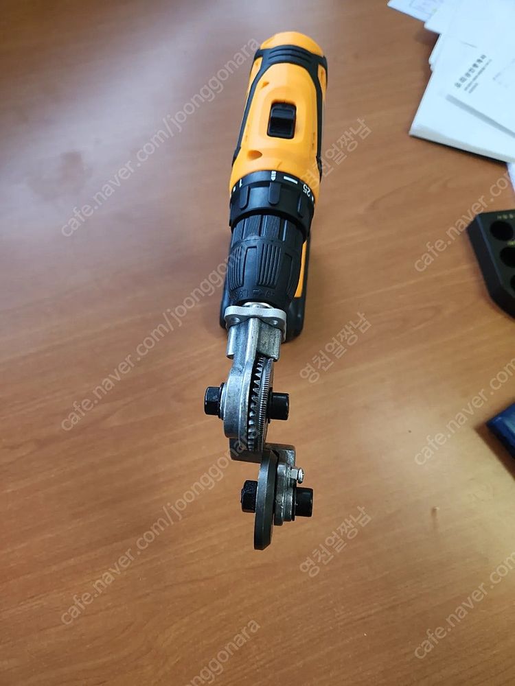 니블러 전동 철판가위 어댑터 이미지