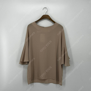 라운드넥 블라우스 (F size / BEIGE)