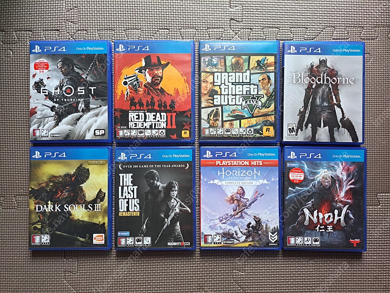 PS4 타이틀(고스트오브쓰시마 , 레드데드리뎀션2 , GTA5 , 블러드본 , 다크소울3 , 라스트오브어스 , 호라이즌제로던 , 인왕)