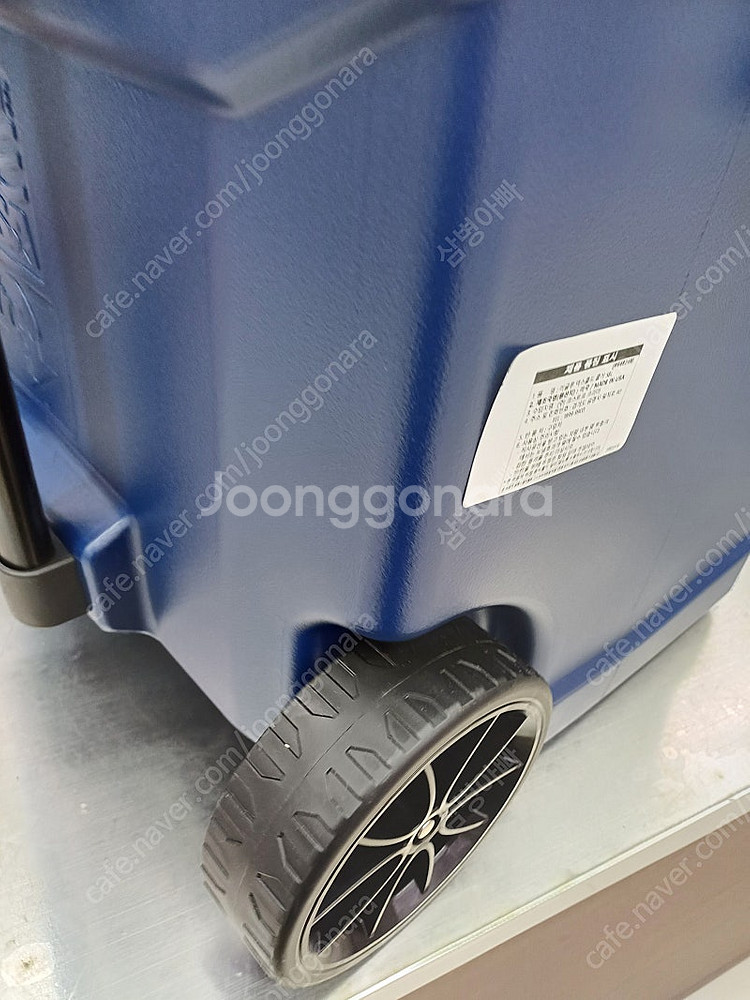 이글루 롤링쿨러 아이스박스58L--2