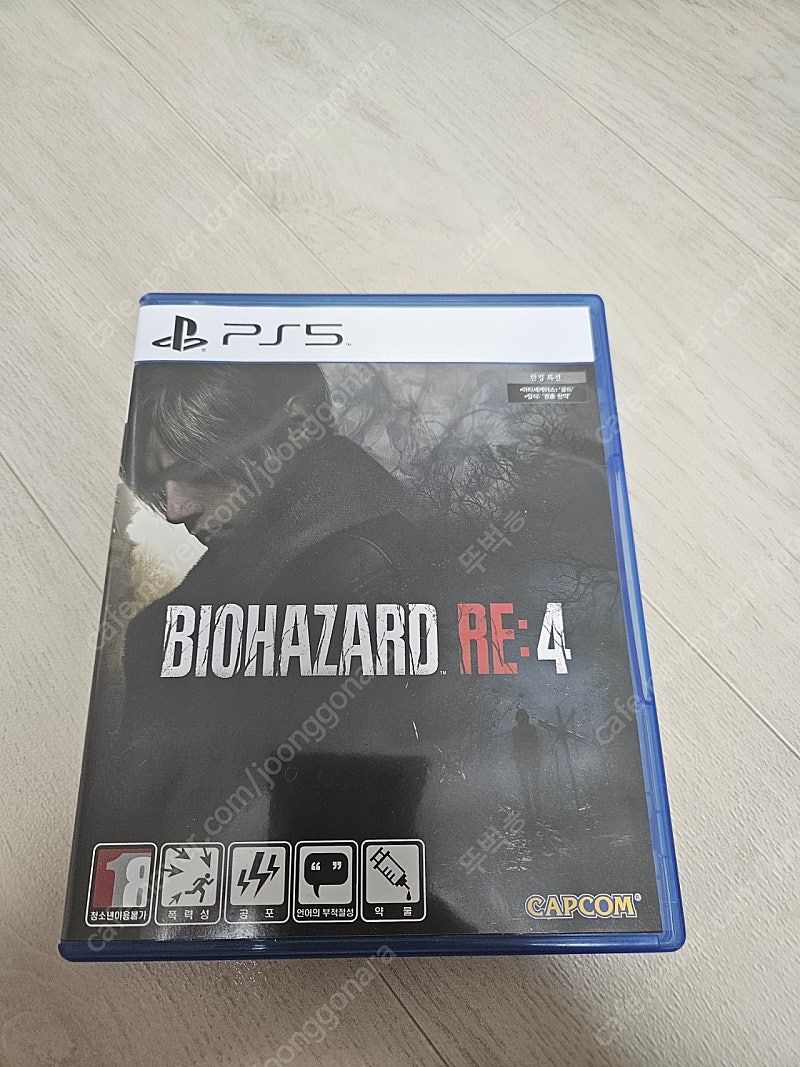 PS5 바하 RE4 팝니다.